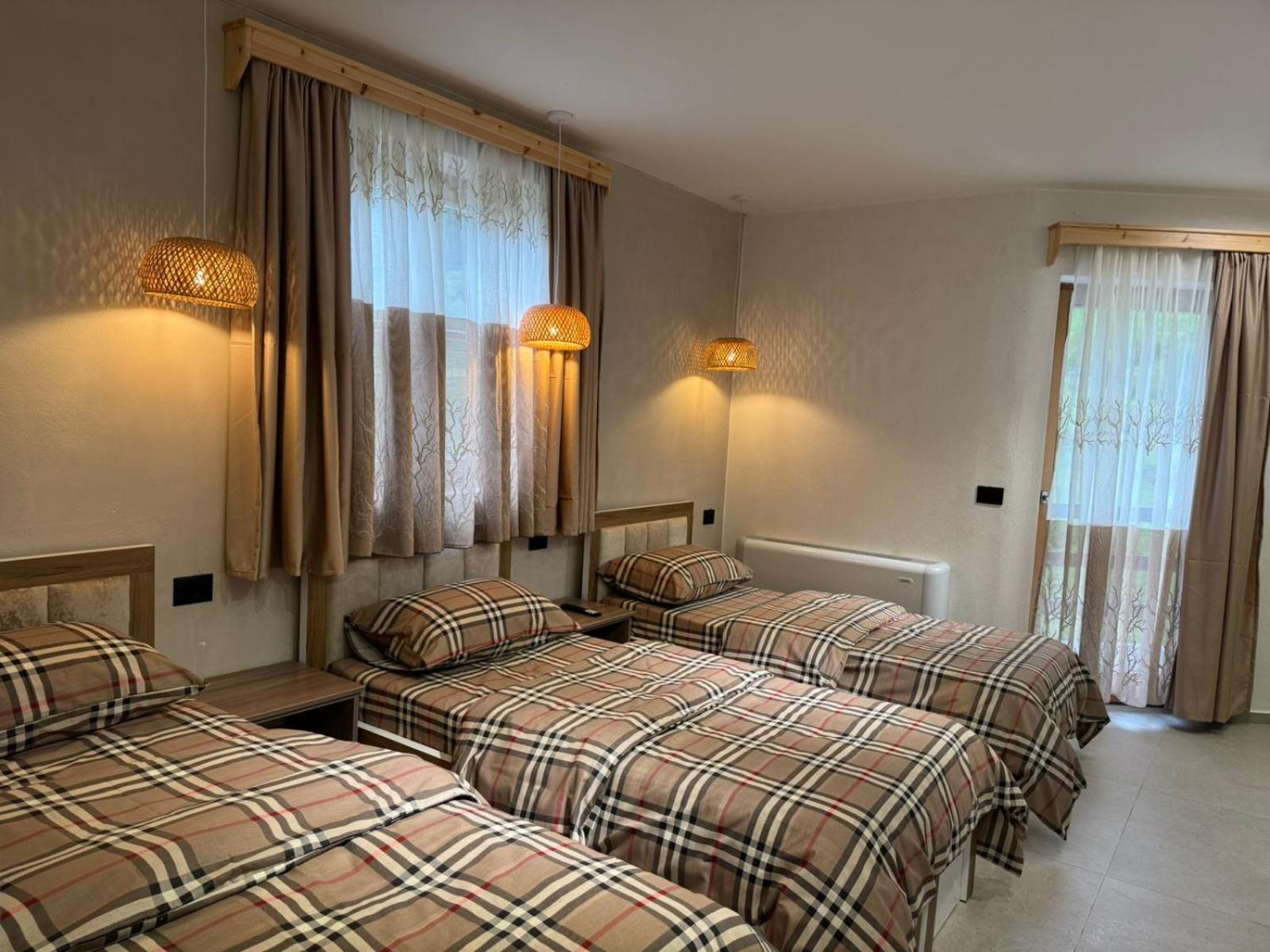 Hotel Restaurant Radomira Ceren Экстерьер фото